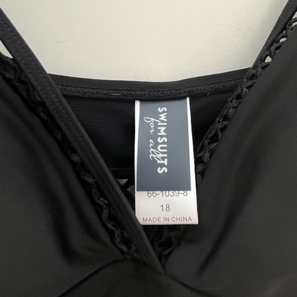 Swimsuits For All Black Lattice Plunge Onepiece - Picture 7 of 9